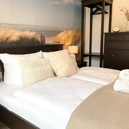 Апартаменты Haus Nordseebrandung 8 *